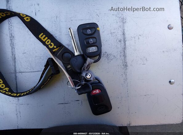 5NPD74LF1JH355803 2018 HYUNDAI ELANTRA Белый Вид панели приборов