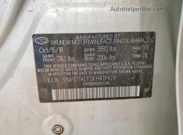 5NPD74LF2KH419428 2019 HYUNDAI ELANTRA Серебряный Вид подкапотного пространства