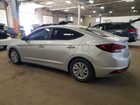 2019 Hyundai Elantra Se Серебряный vin: 5NPD74LF2KH419428