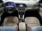 2019 Hyundai Elantra Se Серебряный vin: 5NPD74LF2KH419428