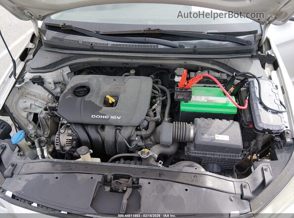 5NPD74LF7HH175977 2017 HYUNDAI ELANTRA Silver Widok z tyłu