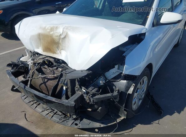 5NPD74LF8KH492884 2019 HYUNDAI ELANTRA Белый Вид спереди
