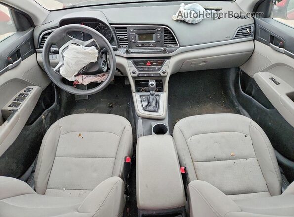 5NPD74LF9HH173616 2017 HYUNDAI ELANTRA Red Vista del salpicadero