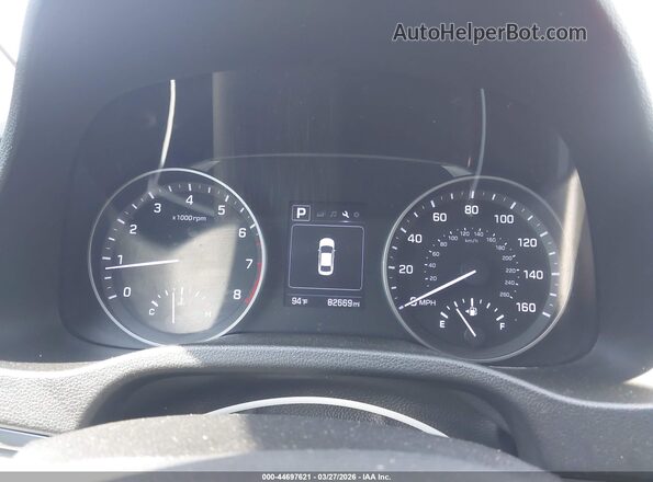 5NPD84LF0JH372038 2018 HYUNDAI ELANTRA Красный Вид задних сидений