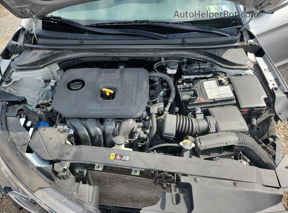 5NPD84LF0LH622154 2020 HYUNDAI ELANTRA Silver Widok wnętrza z tyłu
