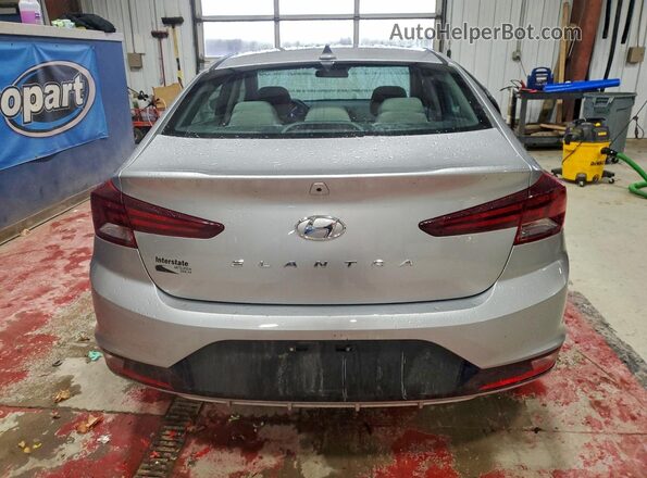 5NPD84LF0LH632246 2020 HYUNDAI ELANTRA Серебряный Вид сзади