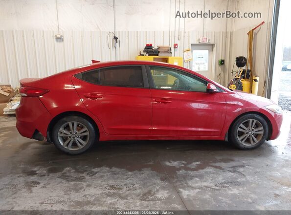 5NPD84LF1JH249624 2018 HYUNDAI ELANTRA Красный Вид задней части салона
