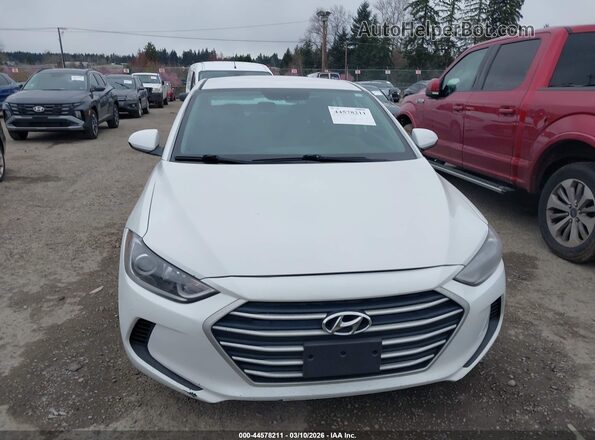 5NPD84LF1JH301964 2018 HYUNDAI ELANTRA Белый Вид щитка приборов
