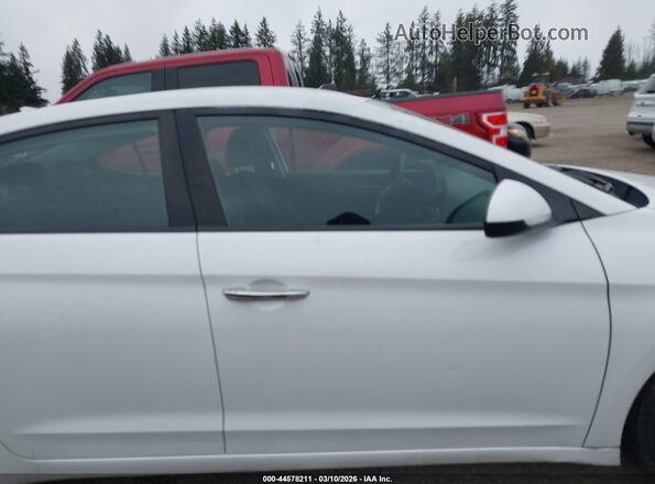 5NPD84LF1JH301964 2018 HYUNDAI ELANTRA Белый Вид задней части салона