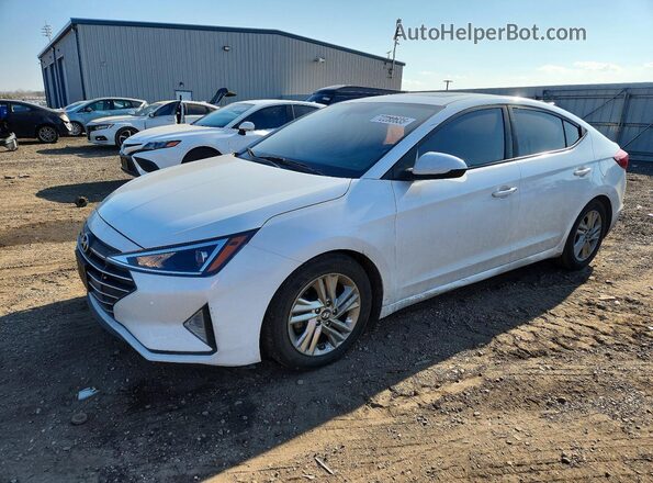 5NPD84LF2KH431303 2019 HYUNDAI ELANTRA Белый Передняя левая четверть
