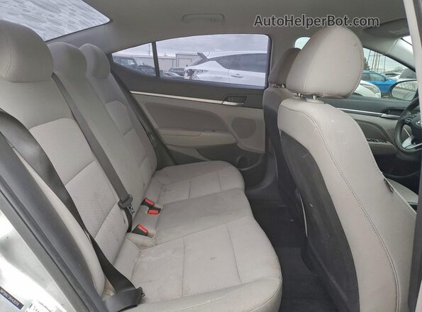 5NPD84LF2KH438316 2019 HYUNDAI ELANTRA Silver Widok tylnych siedzeń