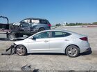 2020 Hyundai Elantra Sel Серебряный vin: 5NPD84LF2LH512352