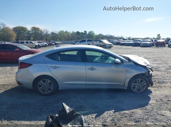 5NPD84LF2LH512352 2020 HYUNDAI ELANTRA Серебряный Вид задней части салона