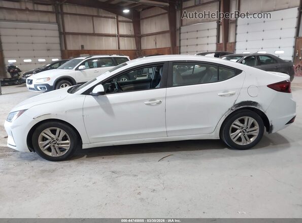 5NPD84LF5KH454221 2019 HYUNDAI ELANTRA White Սալոնի 360 աստիճան տեսք