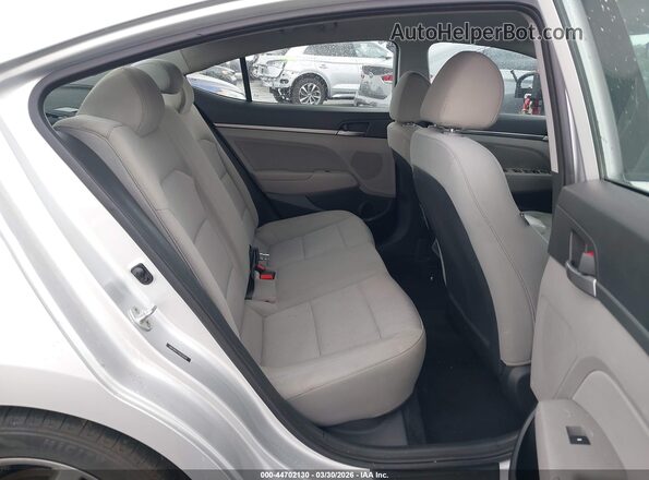 5NPD84LF7HH038292 2017 HYUNDAI ELANTRA Silver Widok naklejki z numerem VIN
