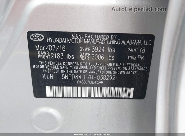 5NPD84LF7HH038292 2017 HYUNDAI ELANTRA Silver Widok komory silnika