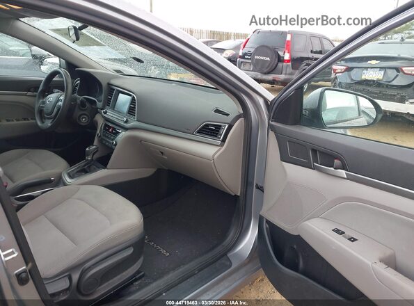 5NPD84LF7HH117249 2017 HYUNDAI ELANTRA Silver Front interior view