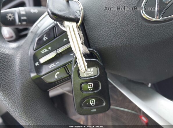 5NPD84LF8KH416823 2019 HYUNDAI ELANTRA Blue Առջևի վահանակի տեսք
