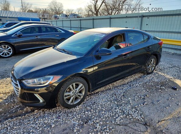 5NPD84LFXJH276255 2018 HYUNDAI ELANTRA Black Передня ліва чверть