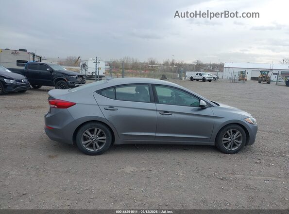 5NPD84LFXJH291807 2018 HYUNDAI ELANTRA Серый Вид задней части салона