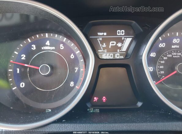 5NPDH4AE0GH729866 2016 HYUNDAI ELANTRA Красный Вид задних сидений
