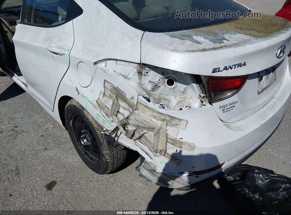 5NPDH4AE3GH786482 2016 HYUNDAI ELANTRA Белый Вид спереди