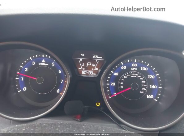5NPDH4AE6GH723618 2016 HYUNDAI ELANTRA Silver Widok tylnych siedzeń
