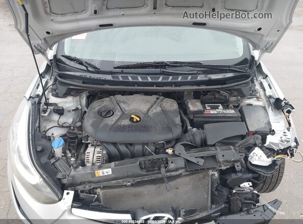 5NPDH4AE6GH723618 2016 HYUNDAI ELANTRA Silver Widok z tyłu