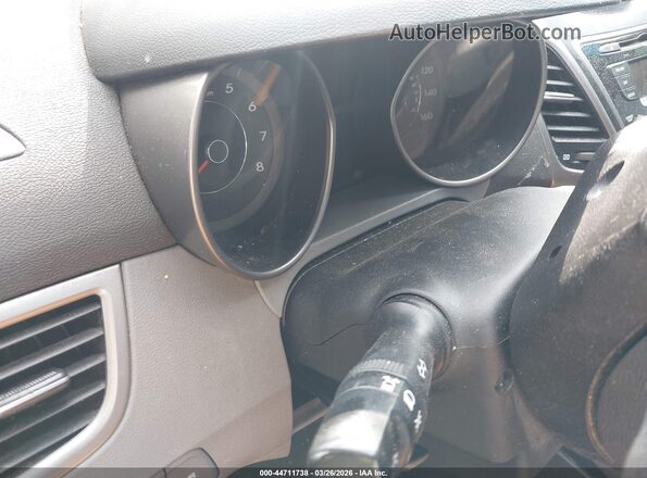 5NPDH4AE6GH787402 2016 HYUNDAI ELANTRA Красный Вид задних сидений