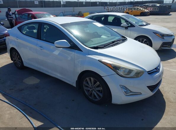 5NPDH4AE7GH707573 2016 HYUNDAI ELANTRA Белый Передняя правая четверть
