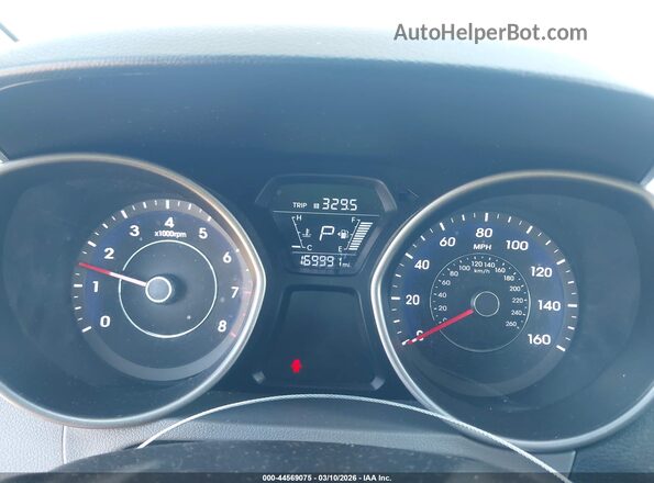 5NPDH4AE7GH765196 2016 HYUNDAI ELANTRA Серебряный Вид задних сидений