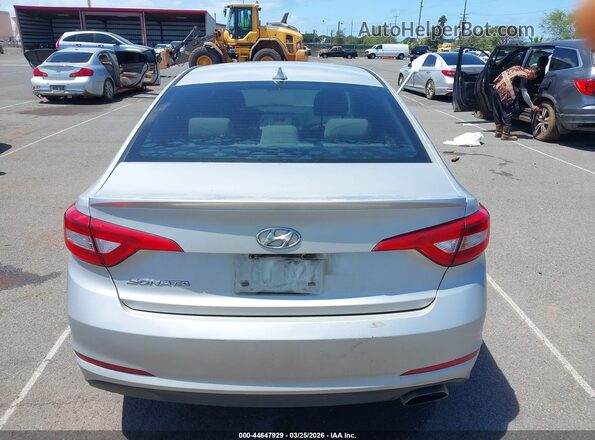 5NPE24AF0HH465709 2017 HYUNDAI SONATA Серебряный 