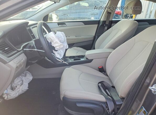 5NPE24AF0KH778010 2019 HYUNDAI SONATA Gray Սալոնի դիմացի տեսք