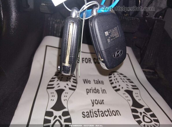 5NPE24AF0KH820367 2019 HYUNDAI SONATA Серебряный Вид панели приборов