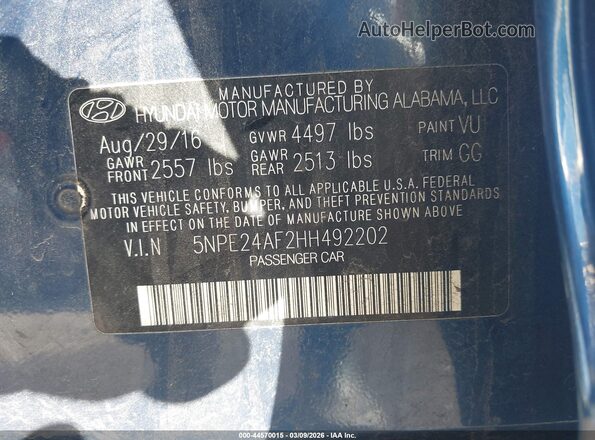 5NPE24AF2HH492202 2017 HYUNDAI SONATA Blue Widok komory silnika