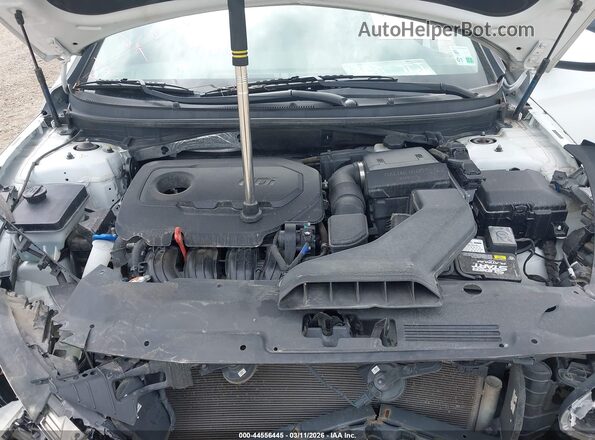 5NPE24AF2KH777778 2019 HYUNDAI SONATA White Вид ззаду