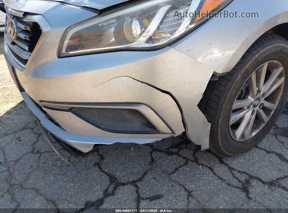5NPE24AF3GH395699 2016 HYUNDAI SONATA Silver Widok zestawu wskaźników