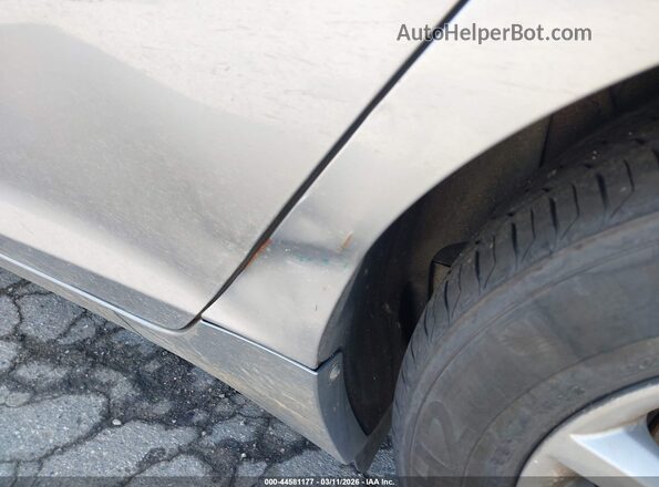 5NPE24AF3GH395699 2016 HYUNDAI SONATA Silver Widok z przodu