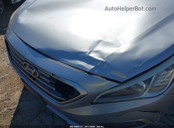 5NPE24AF3GH395699 2016 HYUNDAI SONATA Silver Widok wnętrza z tyłu