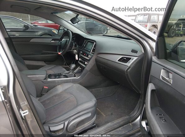 5NPE24AF3KH735569 2019 HYUNDAI SONATA Gray Vista interior delantera