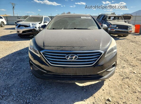 5NPE24AF4GH306965 2016 HYUNDAI SONATA Черный Вид спереди