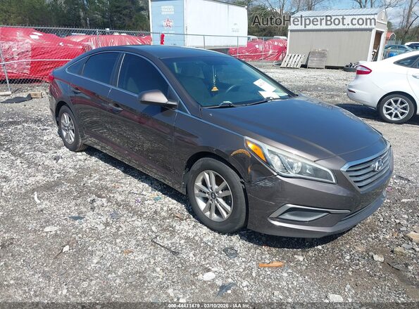 5NPE24AF5GH348951 2016 HYUNDAI SONATA Коричневый Передняя правая четверть