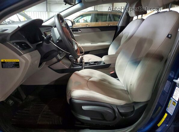 5NPE24AF5GH357164 2016 HYUNDAI SONATA Синий Вид салона спереди