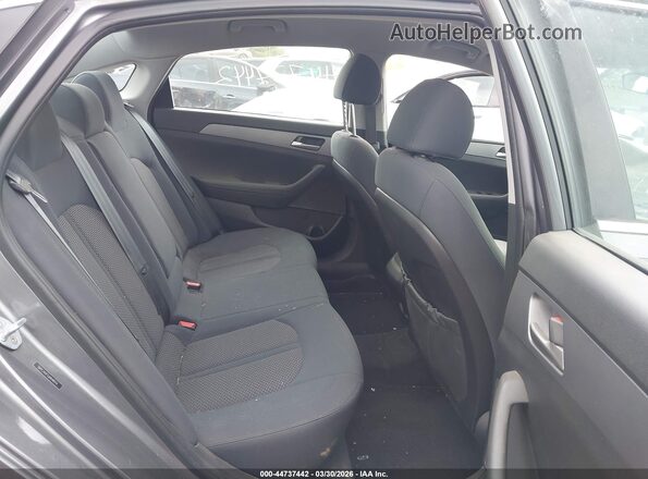 5NPE24AF5JH648514 2018 HYUNDAI SONATA Gray Widok naklejki z numerem VIN