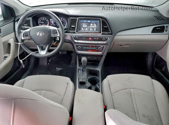 5NPE24AF5KH780156 2019 HYUNDAI SONATA Синий Вид панели приборов