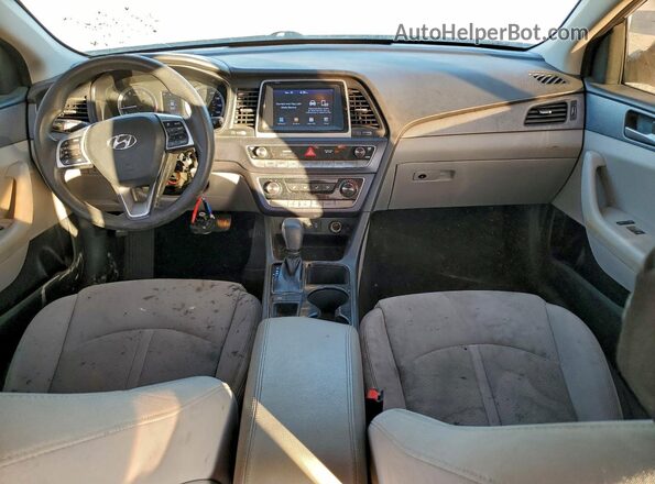 5NPE24AF5KH789651 2019 HYUNDAI SONATA Синий Вид панели приборов