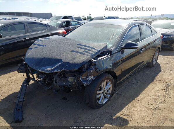 5NPE24AF8HH440007 2017 HYUNDAI SONATA Черный Передняя левая четверть