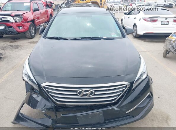 5NPE24AF8HH500948 2017 HYUNDAI SONATA Black Widok deski rozdzielczej