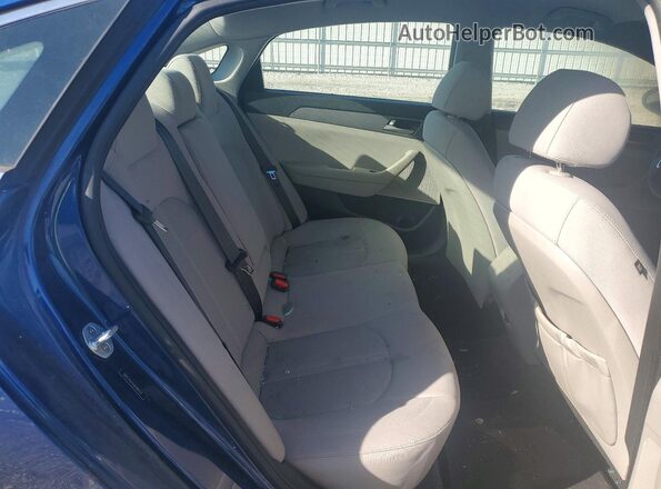 5NPE24AF8JH598434 2018 HYUNDAI SONATA Blue Rear seats view