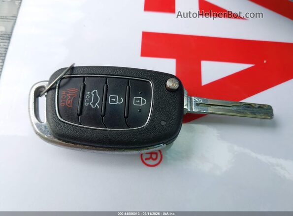 5NPE24AFXJH673375 2018 HYUNDAI SONATA Silver Вид панелі приладів